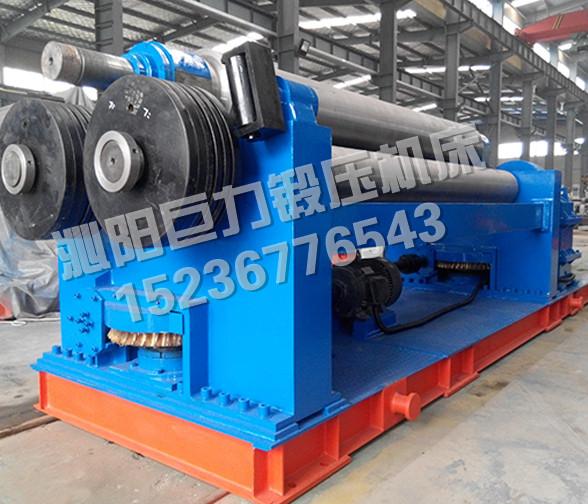 W11D-32×3000-機(jī)械對稱式多功能三輥卷板機(jī)